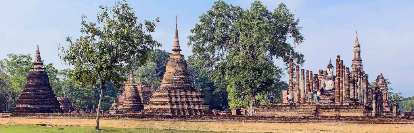 Site archéologique et ruines de Sukhothai.jpg