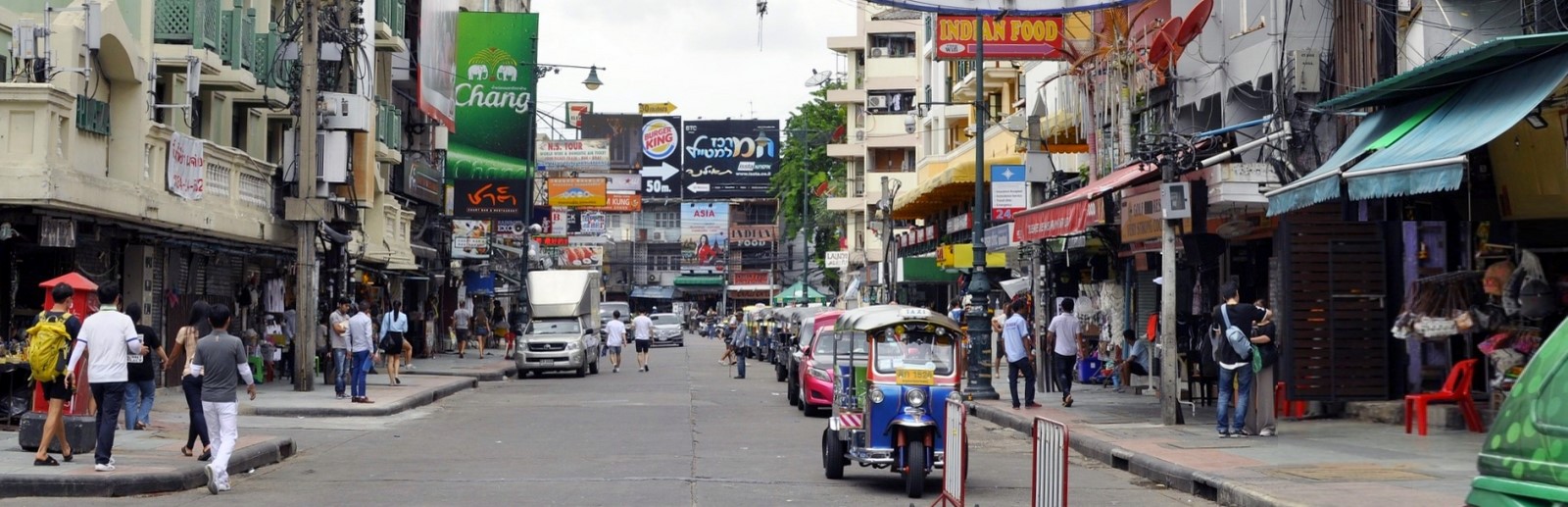 VOYAGER EN THAILANDE DEPUIS KHAO SAN ROAD.jpg