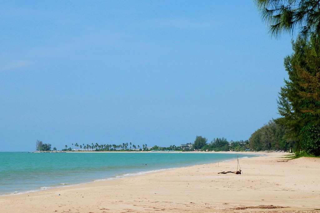 BANG SAK BEACH AU NORD DE KHAO LAK