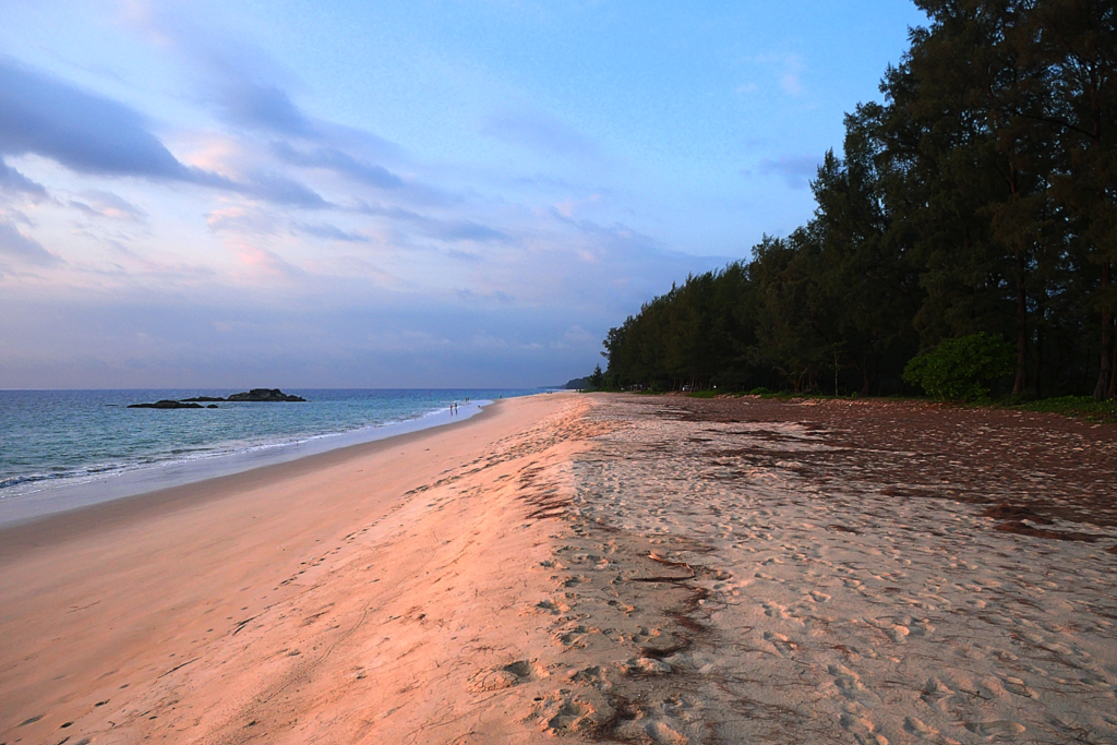 BODAN BEACH THAI MUEANG DISTRICT