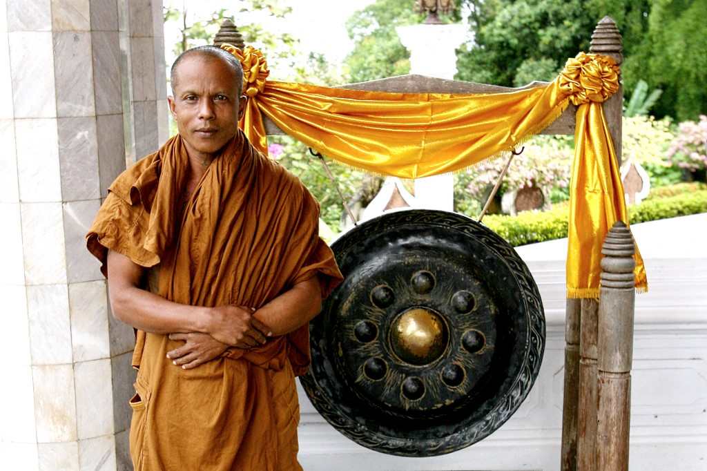 BUDDHISTMONK PHANGNGA THAILAND