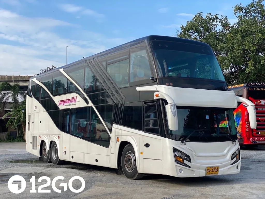 DE PHUKET A KHAO LAK EN BUS