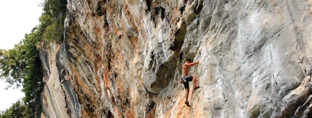 ESCALADE A RAILAY-KRABI
