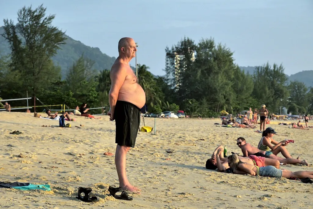 FARANG SENIOR EN THAILANDE