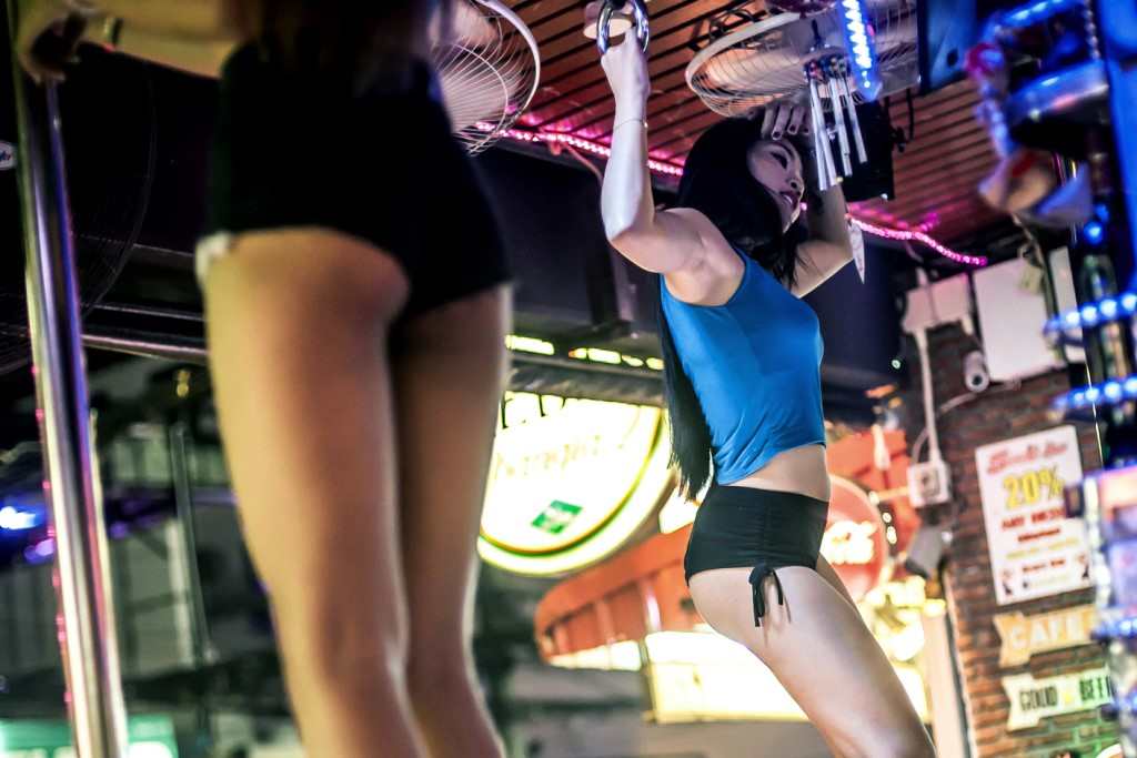 GOGO BAR A PHUKET PATONG