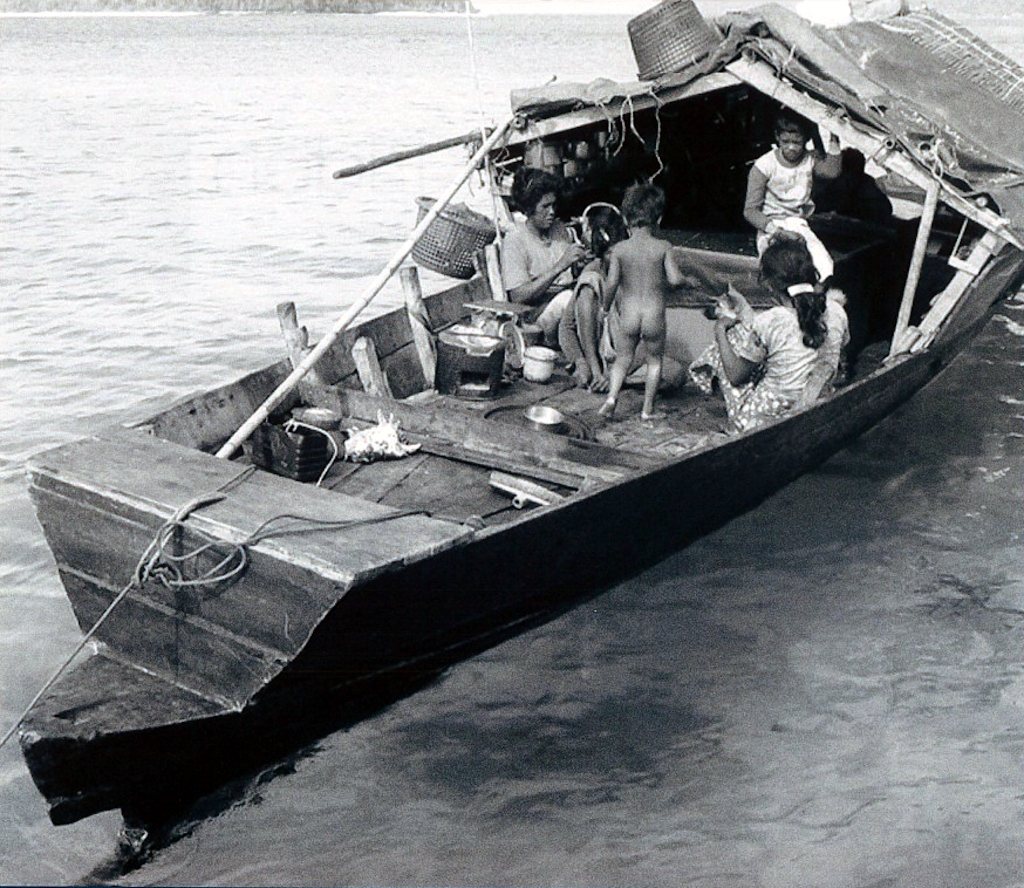 © JACQUES IVANOFF KABANG MOKEN COPYRIGHT JACQUES IVANOFF