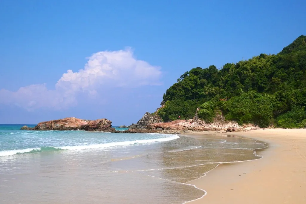 KHAO NA YAK THAI MUEANG PHANG NGA