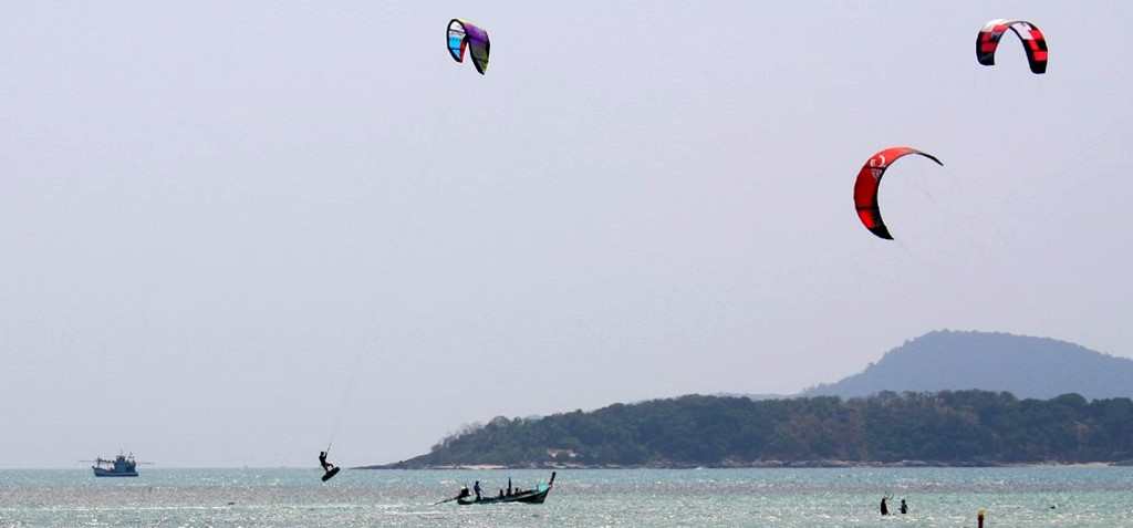 KITESURF A RAWAI PHUKET