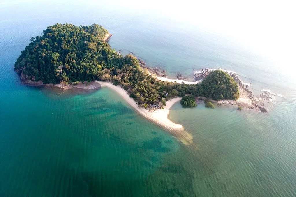 KOH KHAM Reggae Island