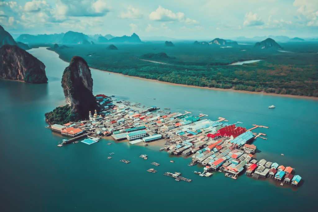 KOH PANYEE EN BAIE DE PHANG NGA