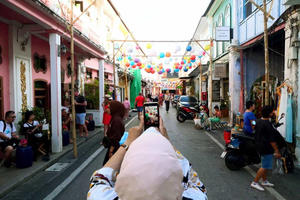 LA RUE DES VICES A PHUKET TOWN