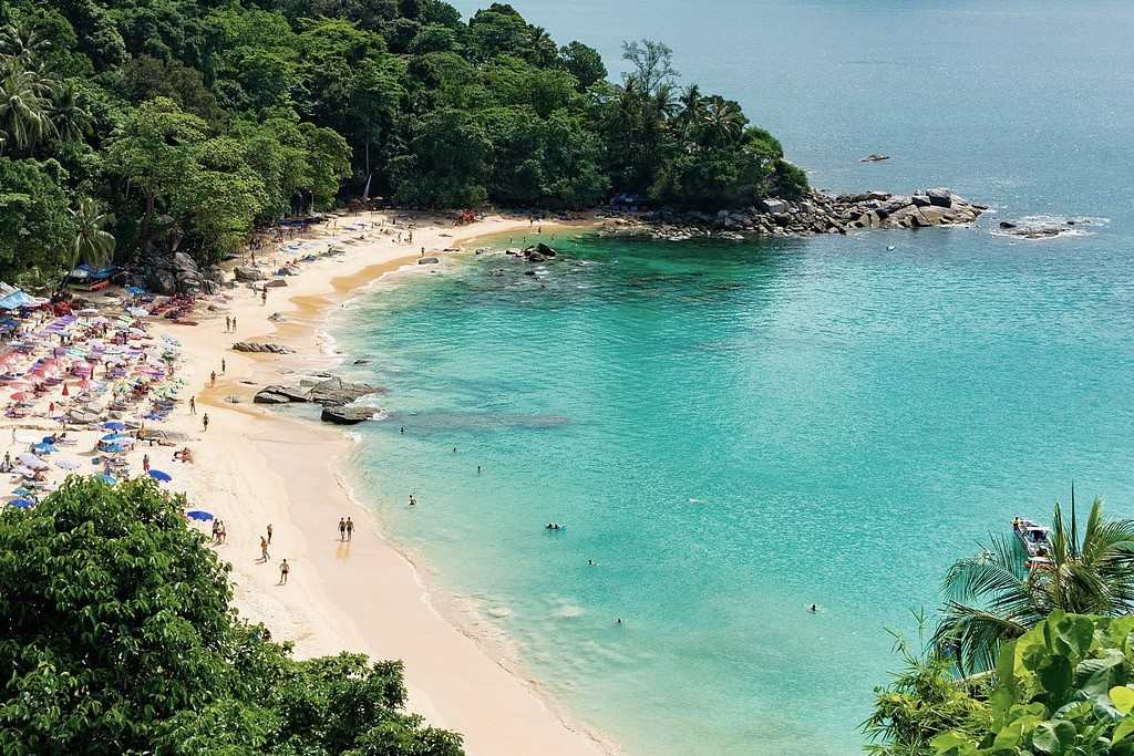 LAEM SINGH BEACH - PHUKET