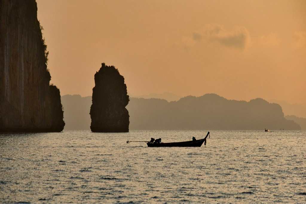 LE CIRCUIT INEVITABLE A PHUKET LA BAIE DE PHANG NGA