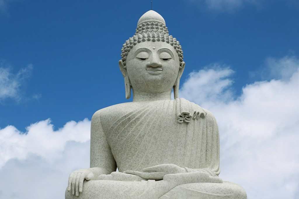 les temples sur l'île de phuket