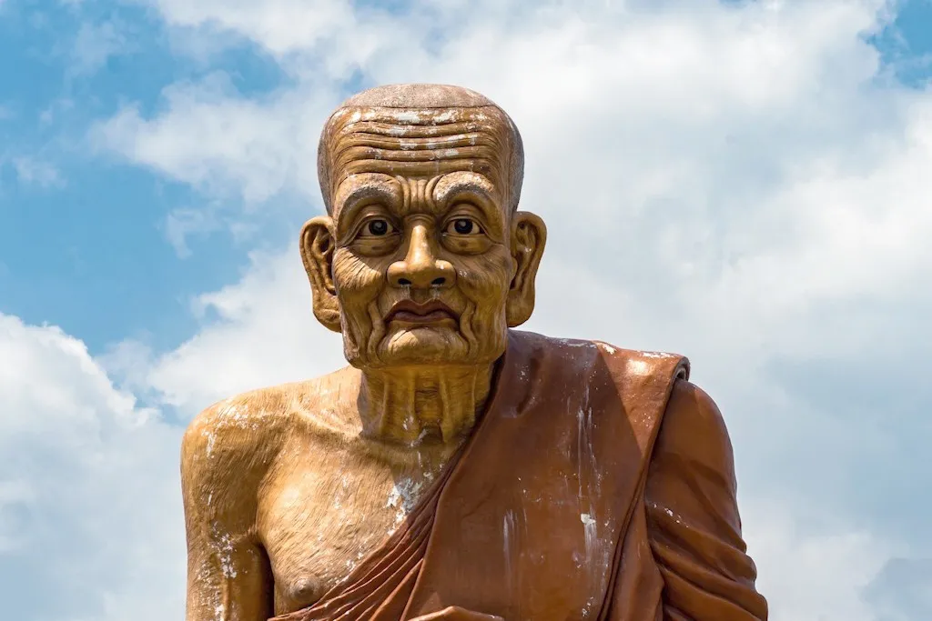 Luang Pu Thuat statue WAT BANG THONG