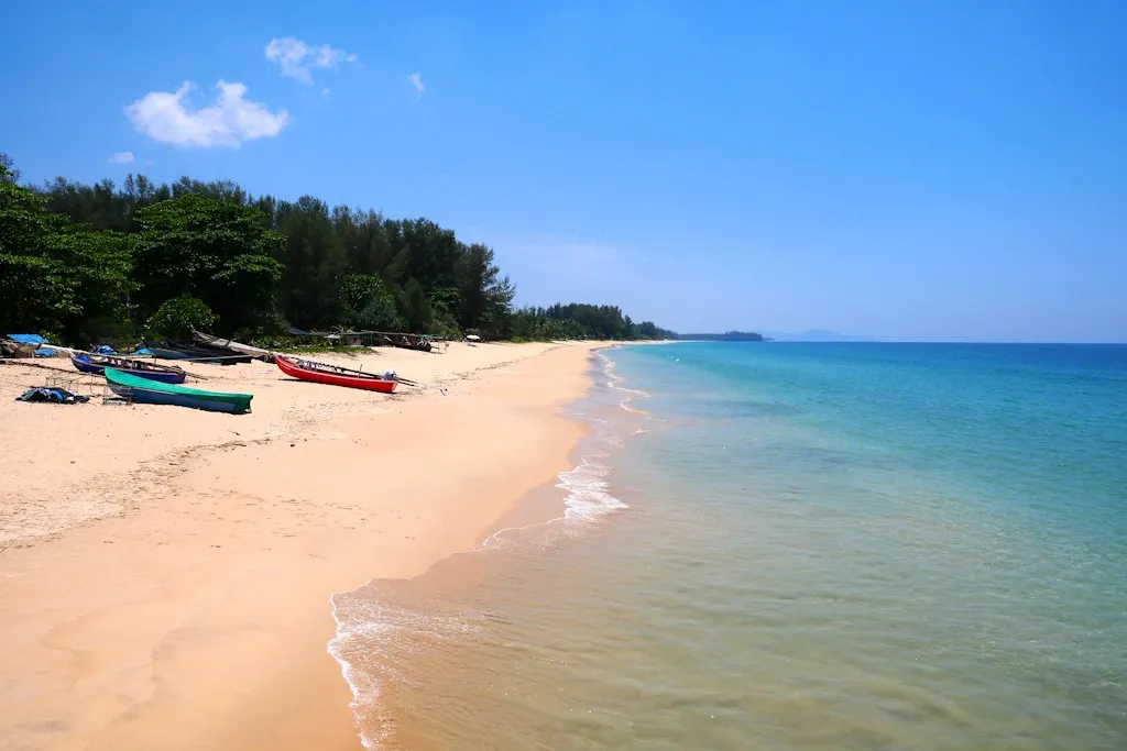 NATAI BEACH EN PROVINCE DE PHANG NGA
