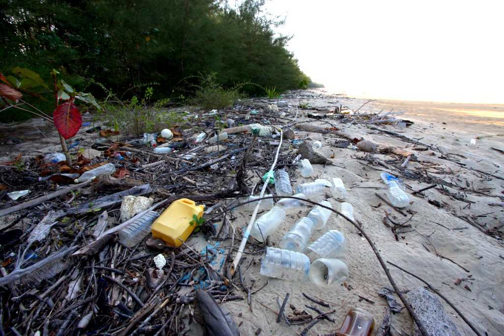 POLLUTION DE LA MER D'ANDAMAN EN THAILANDE