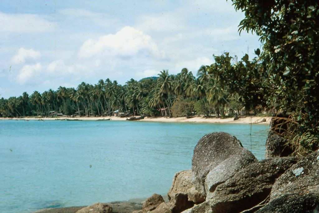 RAWAI BEACH VILLAGE MOKEN 1966