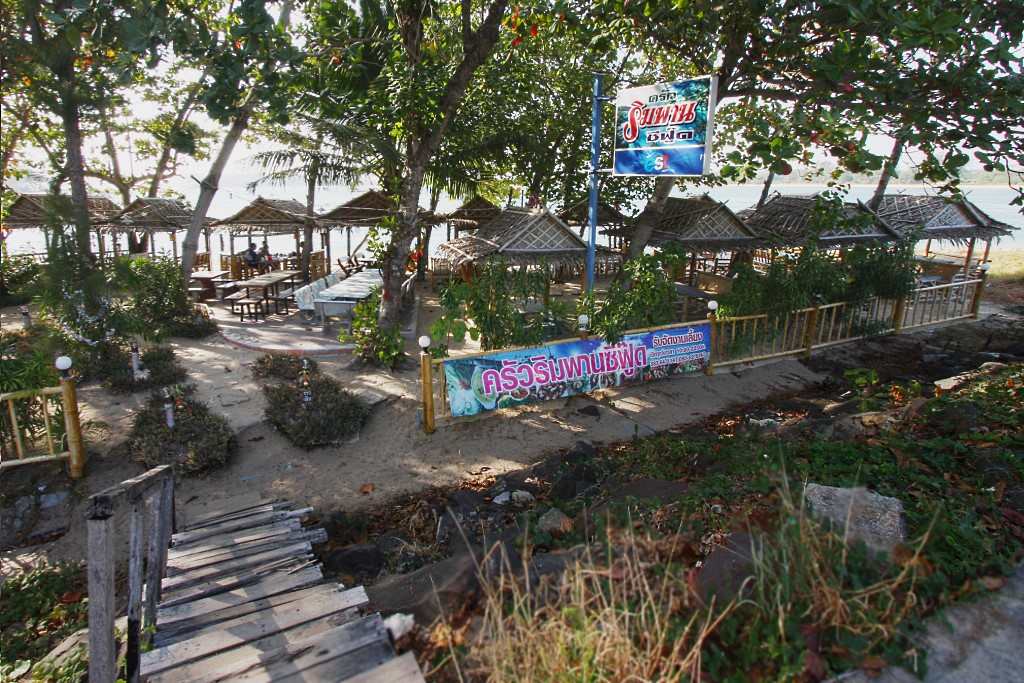 rimpran-sarasin-seafood-restaurant-phuket