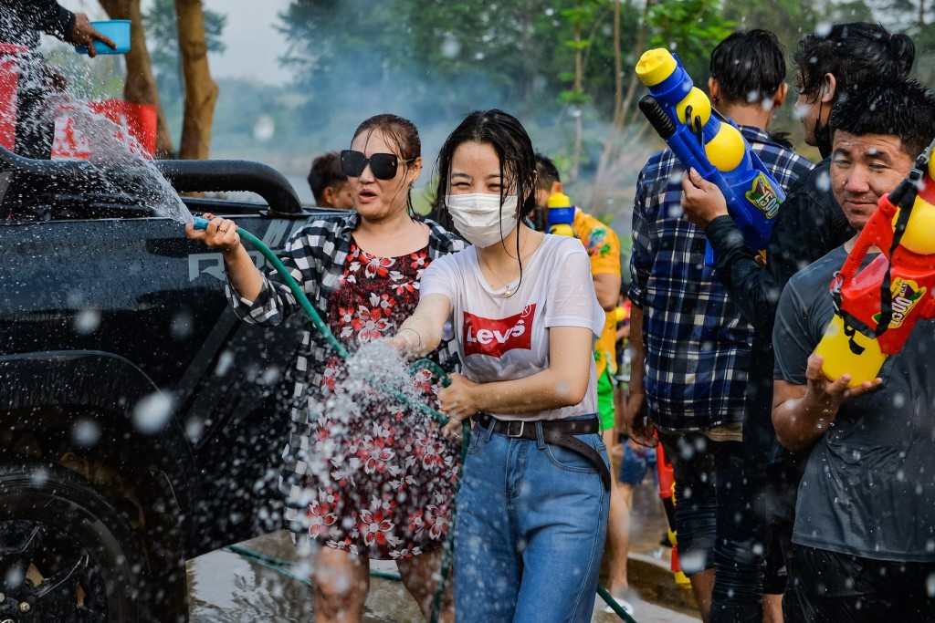 Songkran à Phuket, Thaïlande