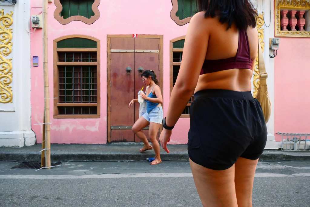 TOURISTES A PHUKET TOWN