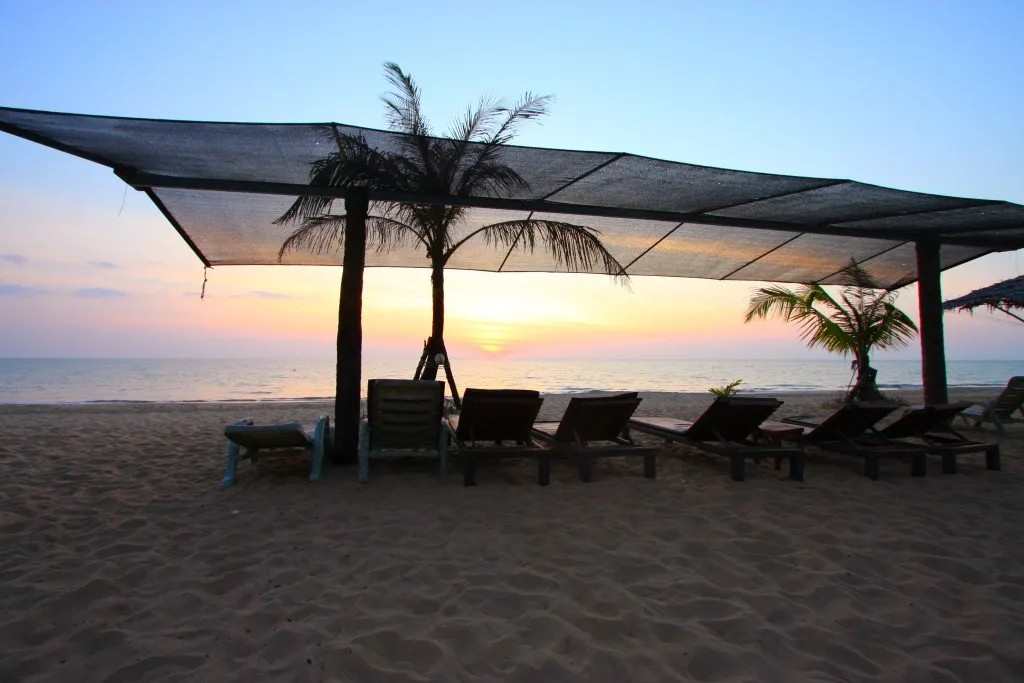 LE VISA NO RUN BY RAWAI.FR visa no run phuket ranong