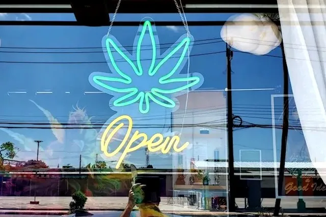 CANNABIS THAILANDE COFFEE SHOP