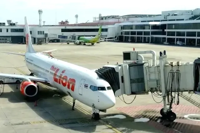 don-muang-aeroport-bangkok-thailande