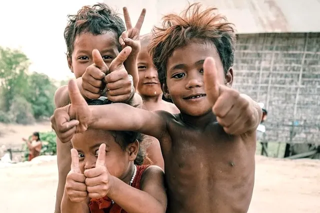 ENFANTS CHAOLEYS A RAWAI PHUKET